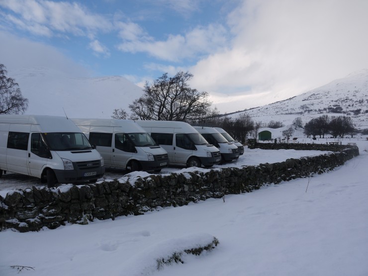 Plas y Brenin  were at Creag Meagaidh in numbers today - all 5 minibuses.