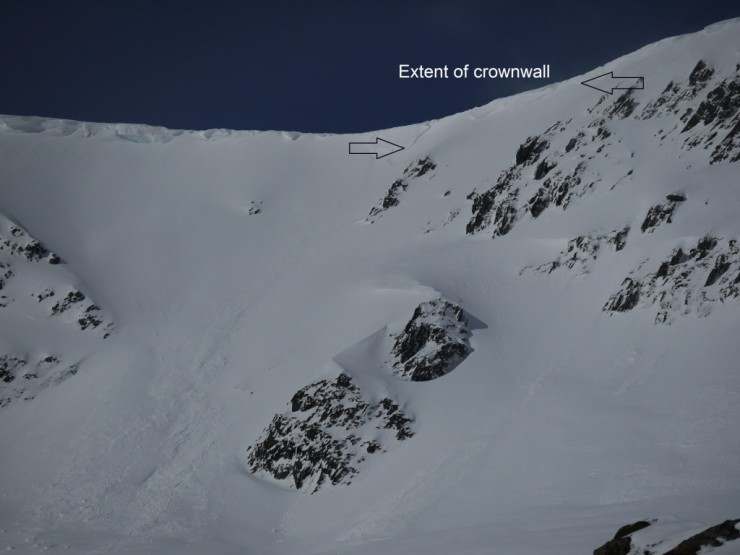Crownwall of cornice triggered dry slab avalanche today in Coire Chriochairein.