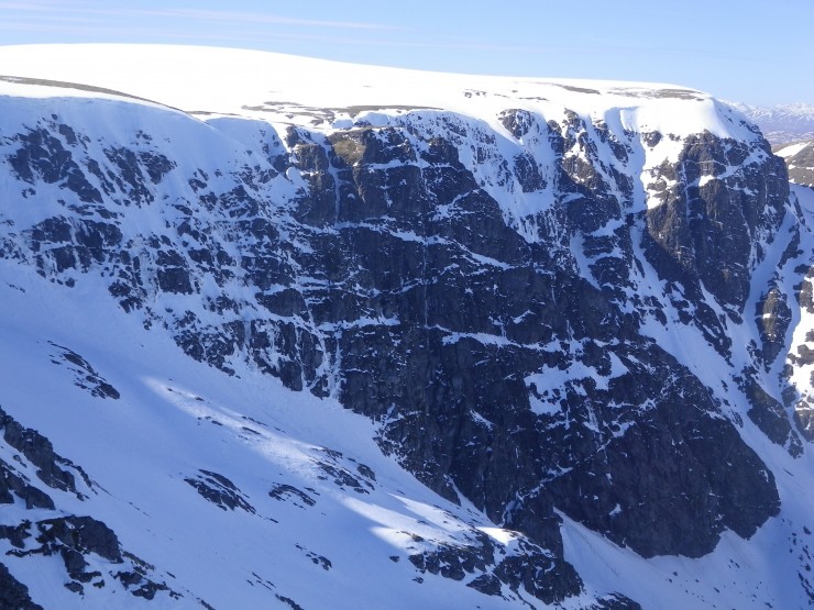 The Buttresses & Post Face of Coire Ardair still looking 'atmospheric'