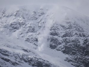 Collapsing cornices.