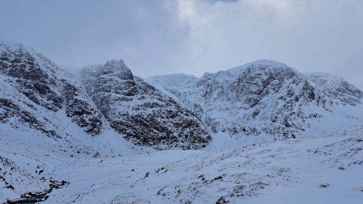 Coire Ardair, and the main faces.
