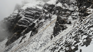 Avalanche & cornice debris