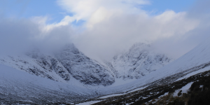 More crust down low.